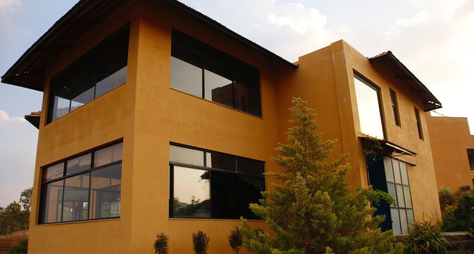 The Yellow Retreat, Wai 1